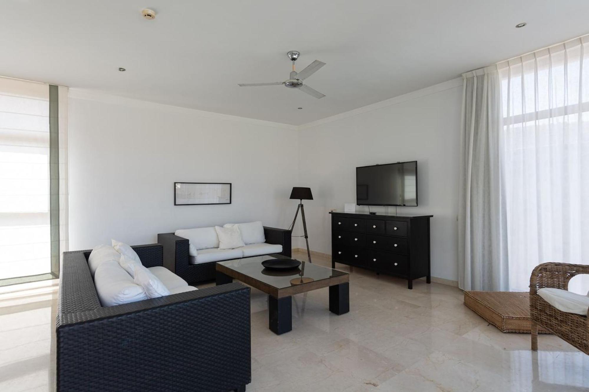 Tauro Villas Deluxe La Playa de Tauro Buitenkant foto